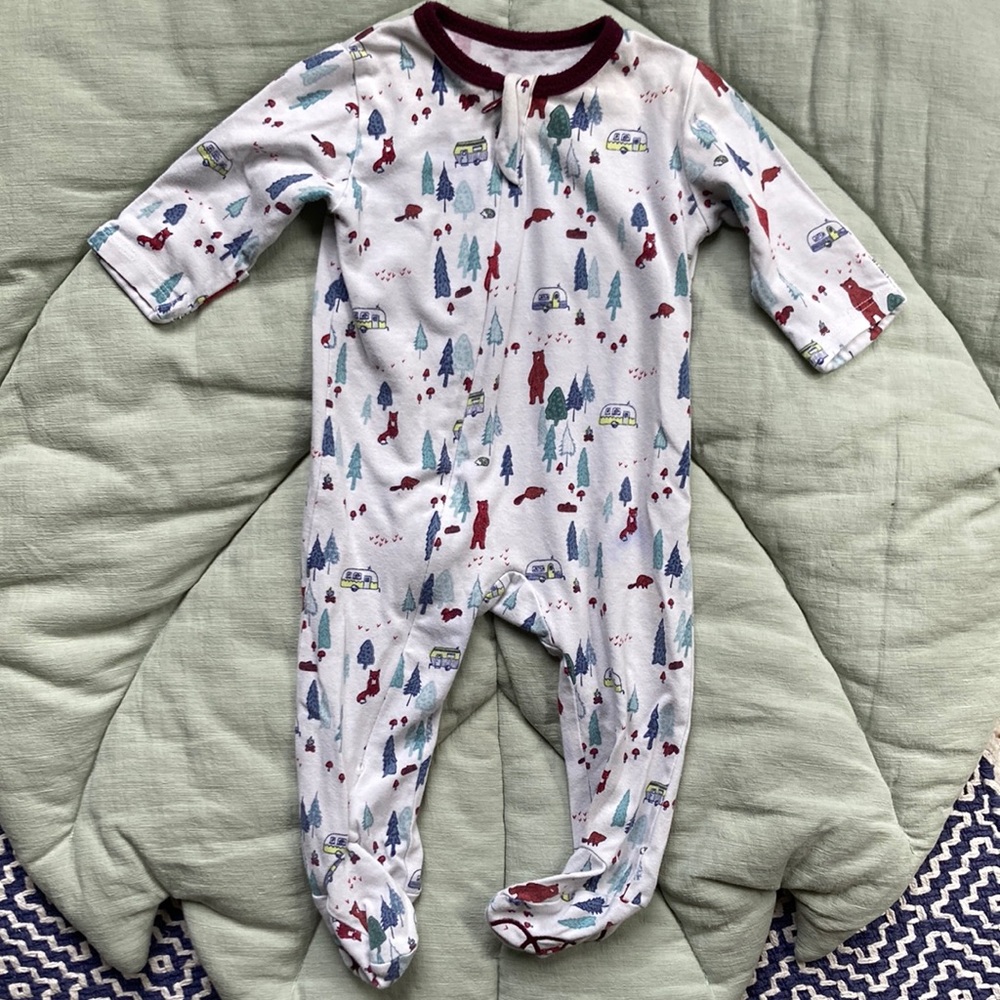 Egg New York Zipper Onesie